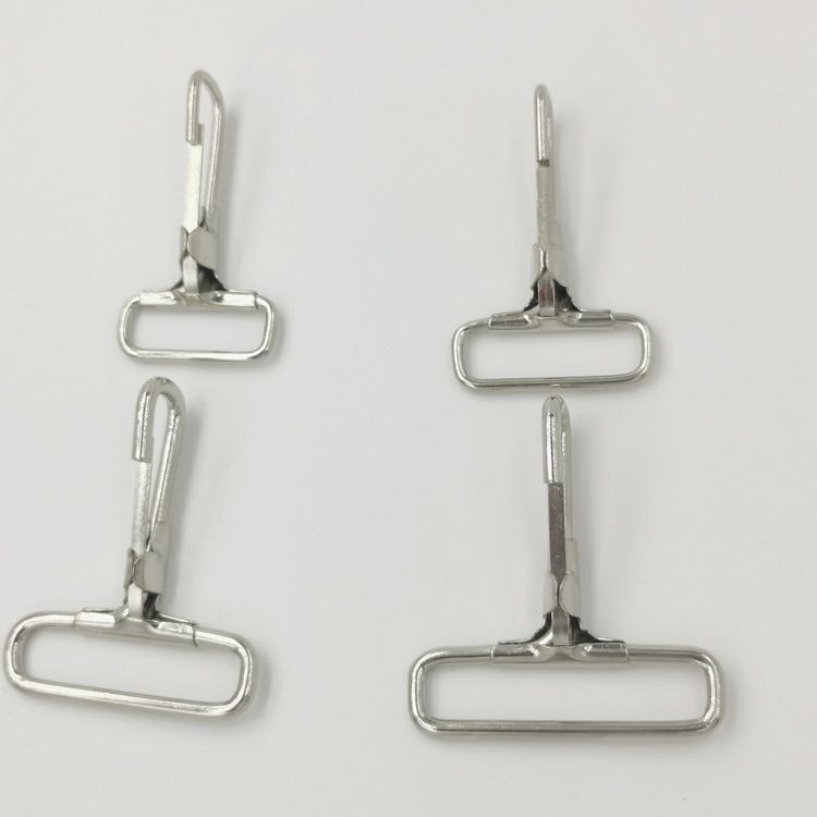 Wholesale Metal Clip Snap Hook for Key Bag Straps Dog Collars