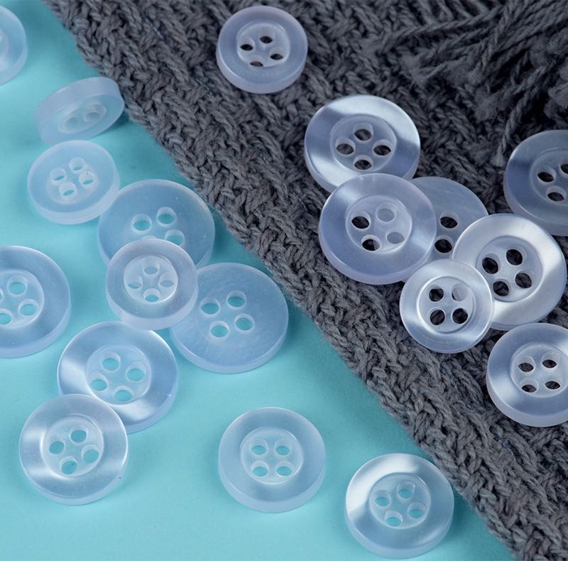 Wholesale 4 Holes Resin Shirt Button