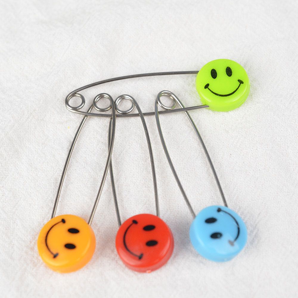 Wholesale Fashion Nickel Safety Pins in Bunch